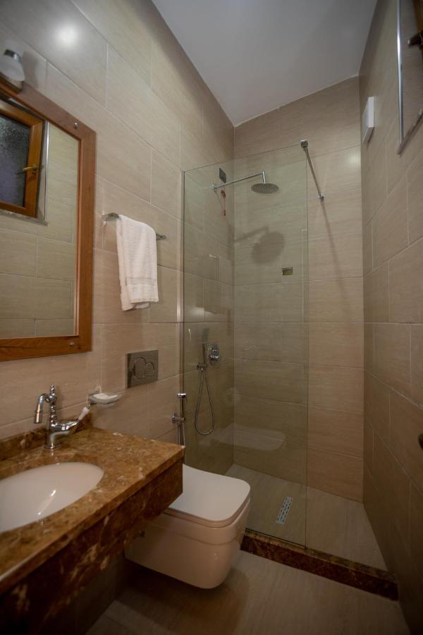 Old House Hotel 3*